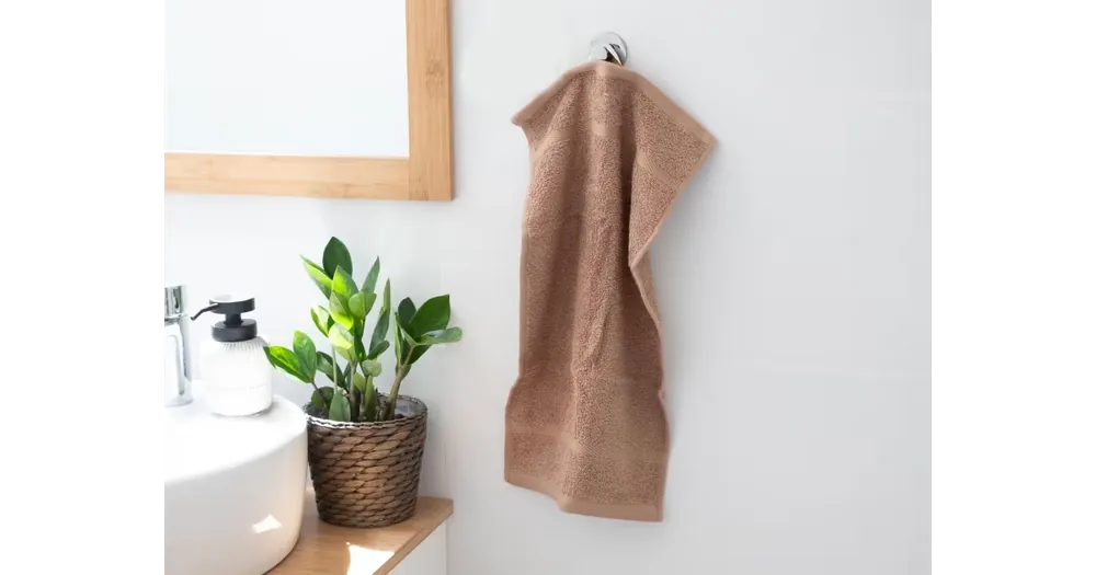 Akce Malý froté ručník 30 × 50 cm ‒ Panama světle hnědý