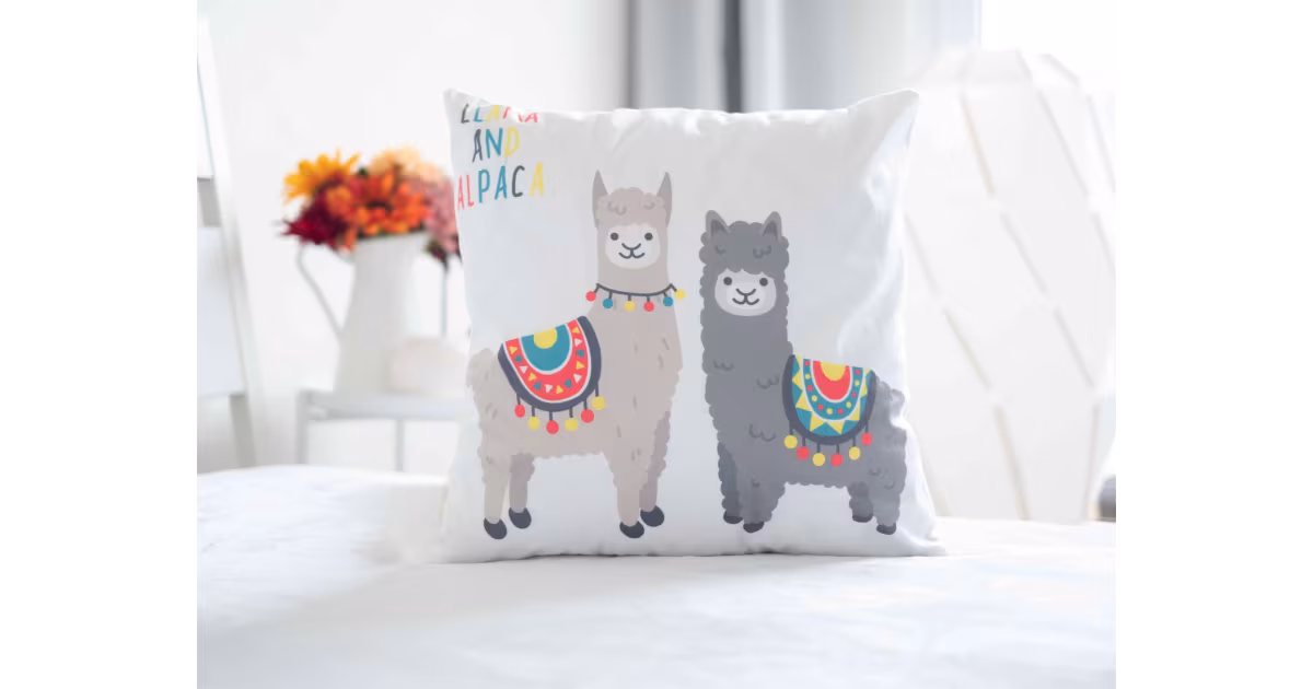 Omezená Nabídka MIKROPLYŠOVÝ POVLAK NA POLŠTÁŘEK 45x45cm - Lama 1