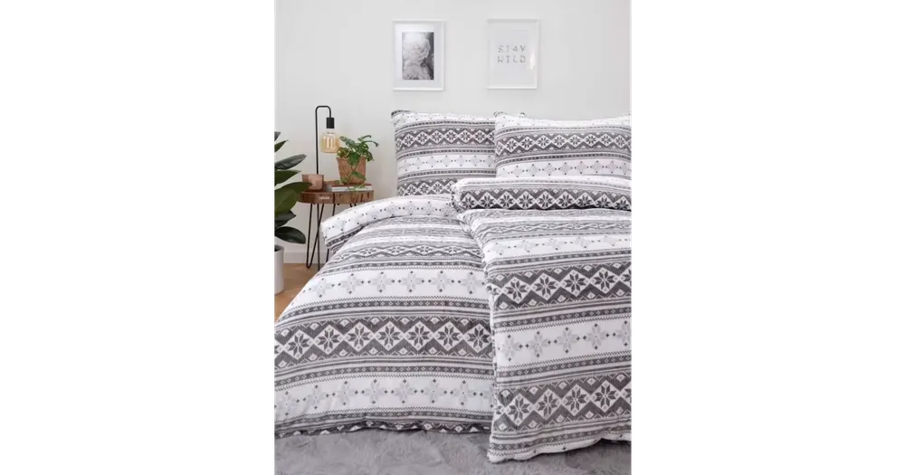 Aktuální Povlečení mikroplyš Exclusive - Winter šedé