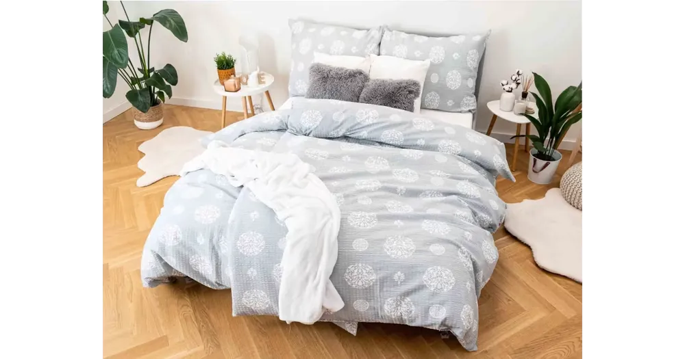 Aktuální Prodloužené krepové povlečení Exclusive - Mandala šedá